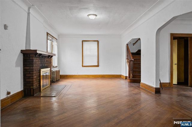 315-317 Meeker Avenue, Newark, NJ 07112