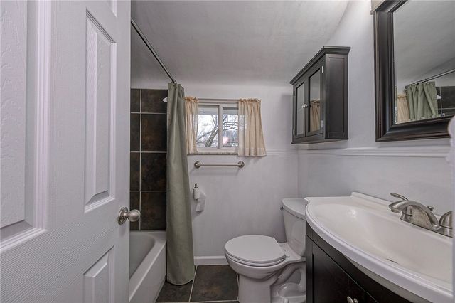 4798 Oakridge Dr., Whitehall, PA 15227