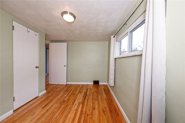 4798 Oakridge Dr., Whitehall, PA 15227