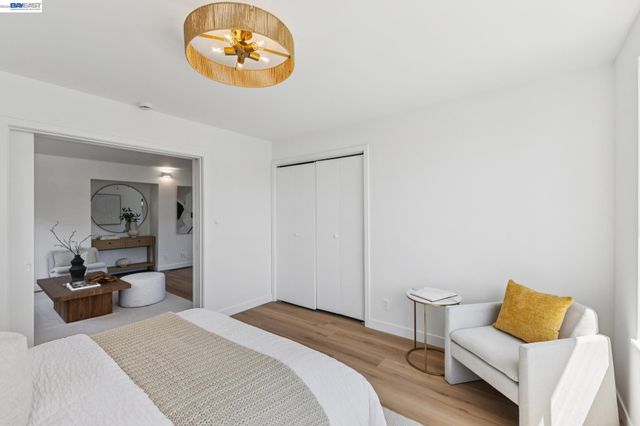 1219 Pearl St, Alameda, CA 94501