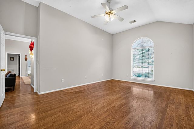 509 Cactus Drive, Conroe, TX 77385