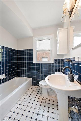 21392 BETHLAWN Boulevard, Royal Oak Twp, MI 48220