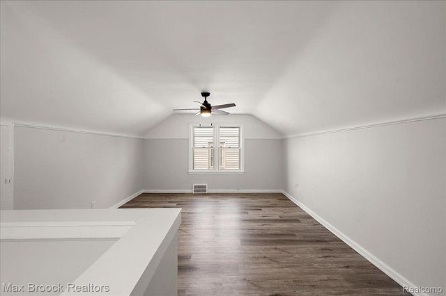 21392 BETHLAWN Boulevard, Royal Oak Twp, MI 48220