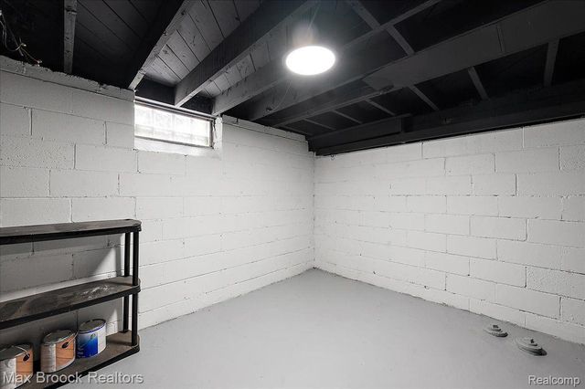 21392 BETHLAWN Boulevard, Royal Oak Twp, MI 48220