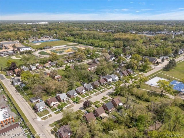 21392 BETHLAWN Boulevard, Royal Oak Twp, MI 48220