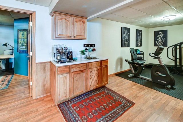 1275 McMahon Drive, Sun Prairie, WI 53590