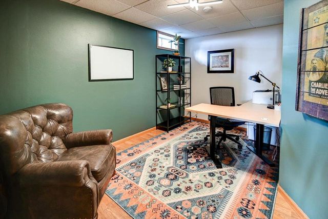 1275 McMahon Drive, Sun Prairie, WI 53590