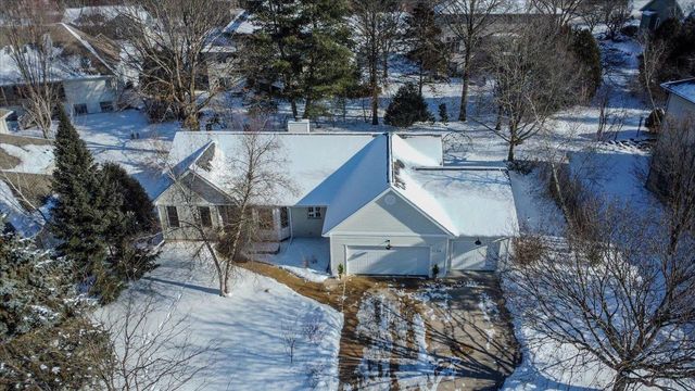 1275 McMahon Drive, Sun Prairie, WI 53590