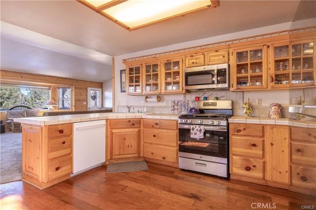 479 Villa Grove, Big Bear City, CA 92314