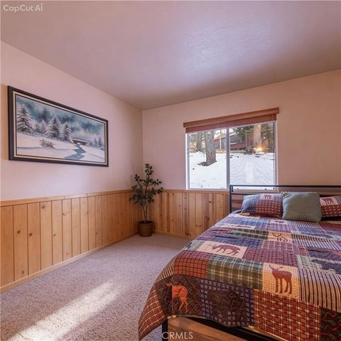 479 Villa Grove, Big Bear City, CA 92314