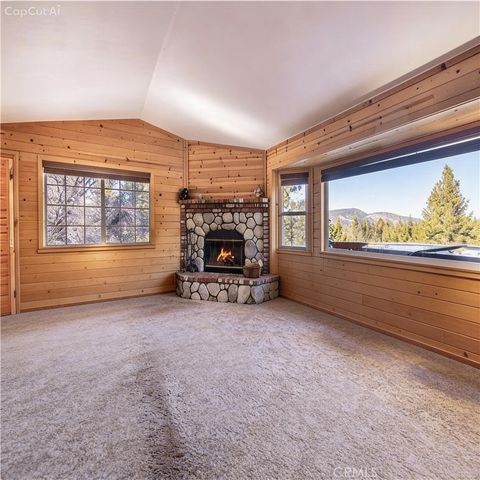 479 Villa Grove, Big Bear City, CA 92314