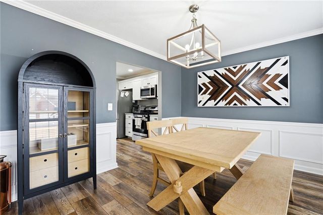 5076 Newpark NW Drive, Acworth, GA 30101