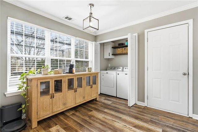 5076 Newpark NW Drive, Acworth, GA 30101