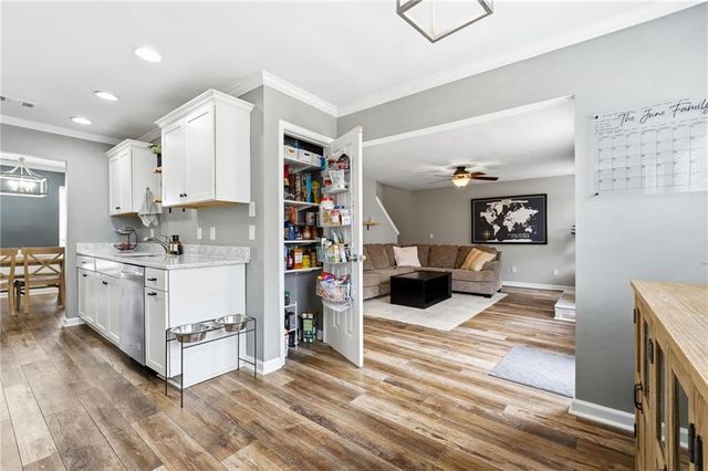 5076 Newpark NW Drive, Acworth, GA 30101