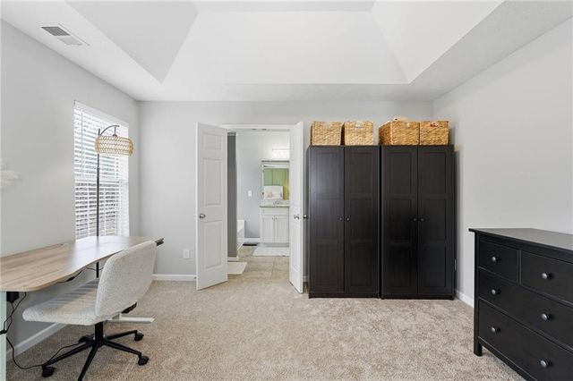 5076 Newpark NW Drive, Acworth, GA 30101