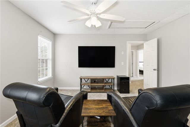 5076 Newpark NW Drive, Acworth, GA 30101