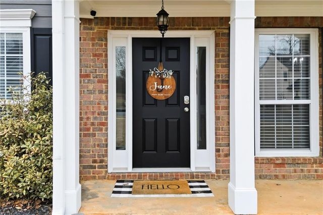 5076 Newpark NW Drive, Acworth, GA 30101