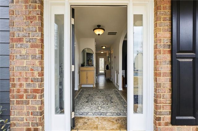 5076 Newpark NW Drive, Acworth, GA 30101