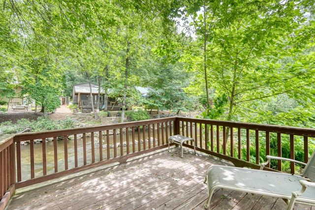 2187 Big Pine Drive, Hiawassee, GA 30546