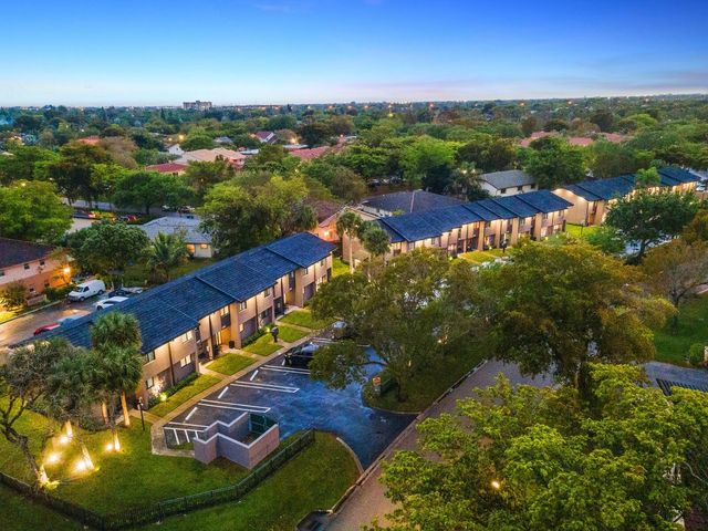4315 NW 115th Avenue, Coral Springs, FL 33065