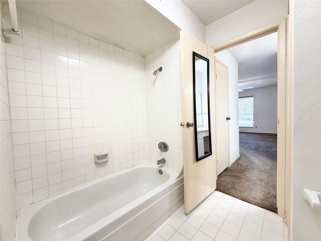 14555 Wunderlich Drive 2602, Houston, TX 77069