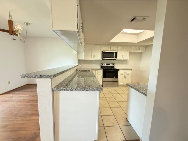 14555 Wunderlich Drive 2602, Houston, TX 77069
