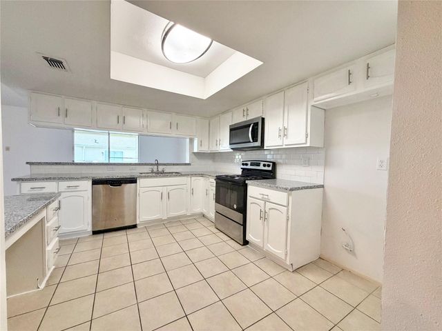 14555 Wunderlich Drive 2602, Houston, TX 77069