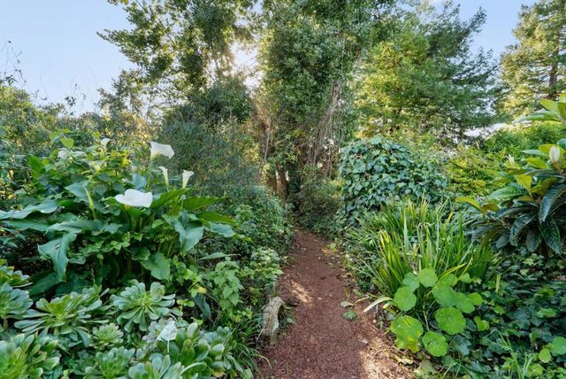 131 Spring Street, Santa Cruz, CA 95060