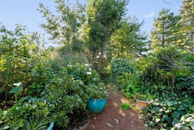 131 Spring Street, Santa Cruz, CA 95060