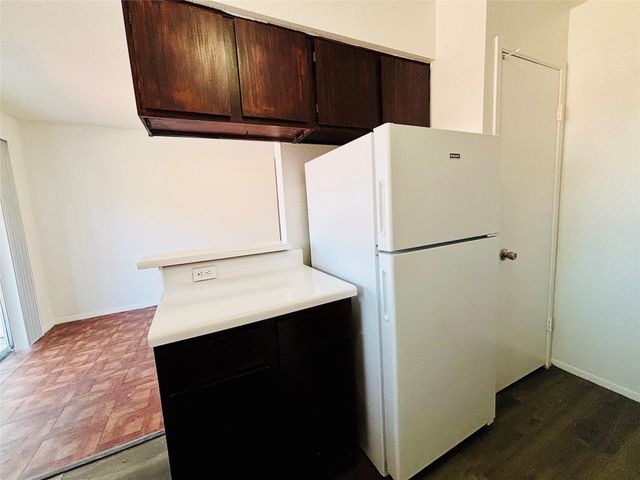 9201 Clarewood Drive 129, Houston, TX 77036