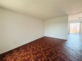 9201 Clarewood Drive 129, Houston, TX 77036