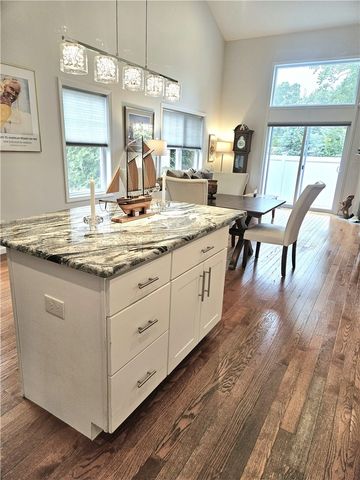 80 Bear Hill Road 101, Cumberland, RI 02864