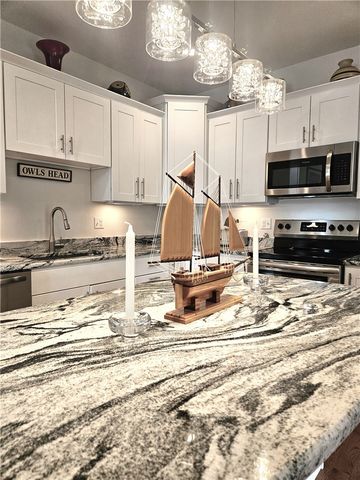 80 Bear Hill Road 101, Cumberland, RI 02864