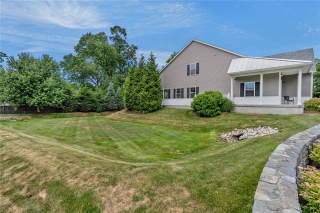 80 Bear Hill Road 101, Cumberland, RI 02864