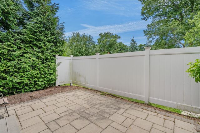 80 Bear Hill Road 101, Cumberland, RI 02864
