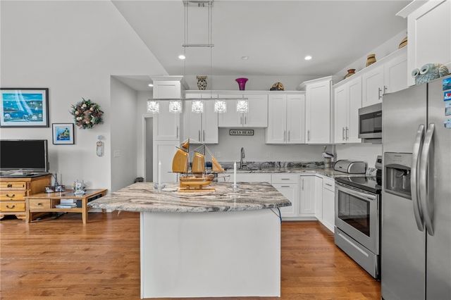 80 Bear Hill Road 101, Cumberland, RI 02864