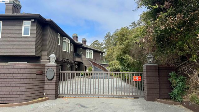 797 Las Olas Dr, Aptos, CA 95003