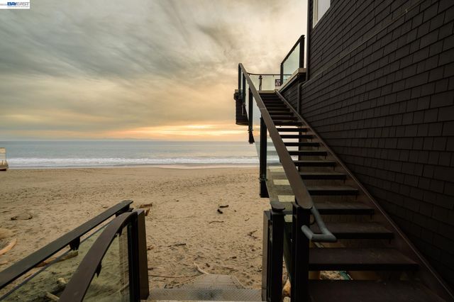 797 Las Olas Dr, Aptos, CA 95003