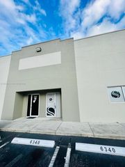 6342 NW 99th Ave, Doral, FL 33178