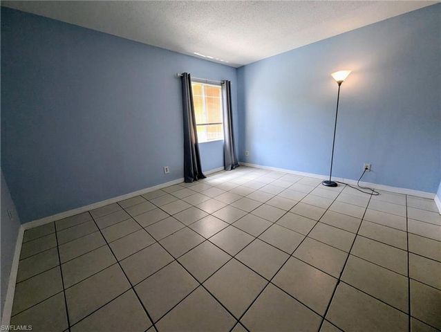 2366 E Mall DR 313, Fort Myers, FL 33901