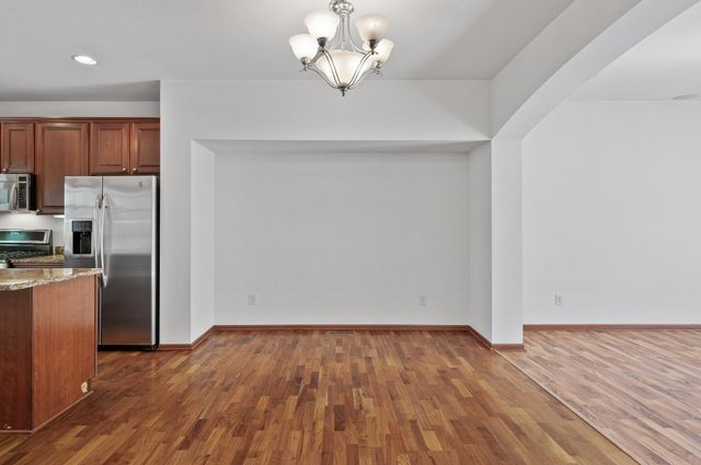 2102 Cedar Grove Trail, Eagan, MN 55122