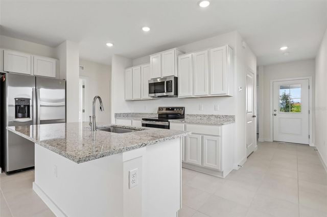 1976 DIAMOND HEAD CIRCLE, Haines City, FL 33844