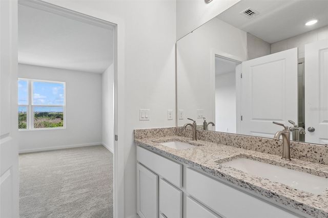 1976 DIAMOND HEAD CIRCLE, Haines City, FL 33844