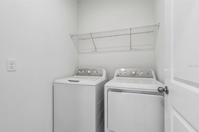 1976 DIAMOND HEAD CIRCLE, Haines City, FL 33844