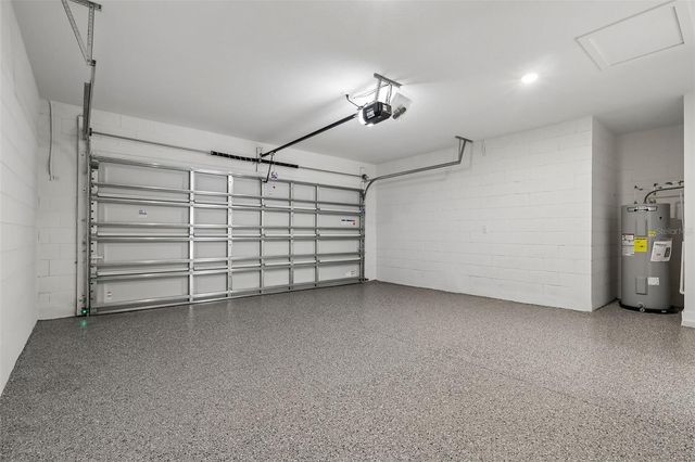 1976 DIAMOND HEAD CIRCLE, Haines City, FL 33844