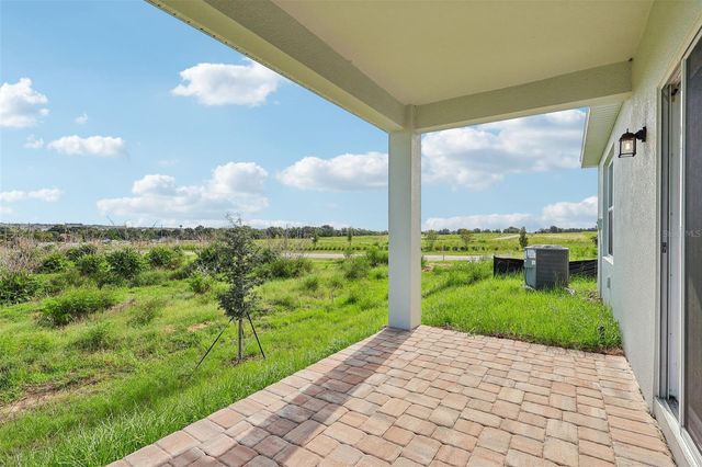 1976 DIAMOND HEAD CIRCLE, Haines City, FL 33844