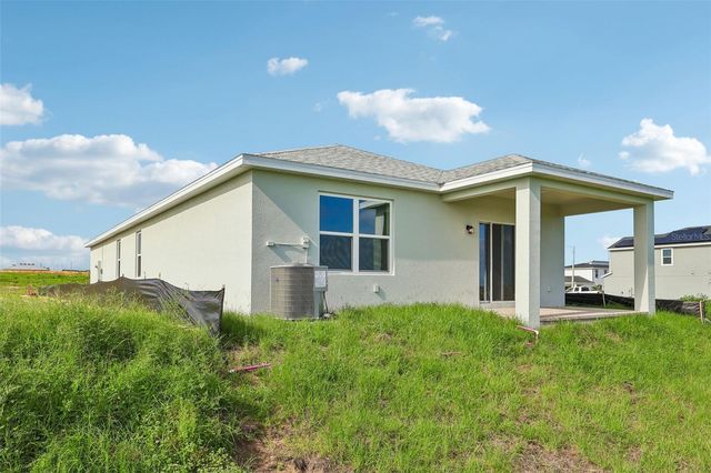 1976 DIAMOND HEAD CIRCLE, Haines City, FL 33844