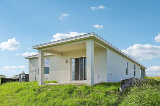 1976 DIAMOND HEAD CIRCLE, Haines City, FL 33844
