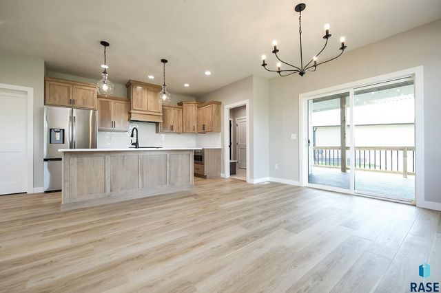 725 S Granite Cir Circle, Tea, SD 57064