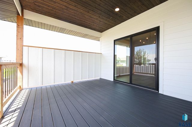 725 S Granite Cir Circle, Tea, SD 57064